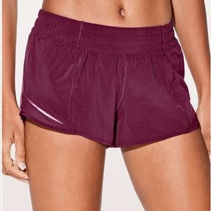 LuluLemon deep luxe hotty hot shorts size 2